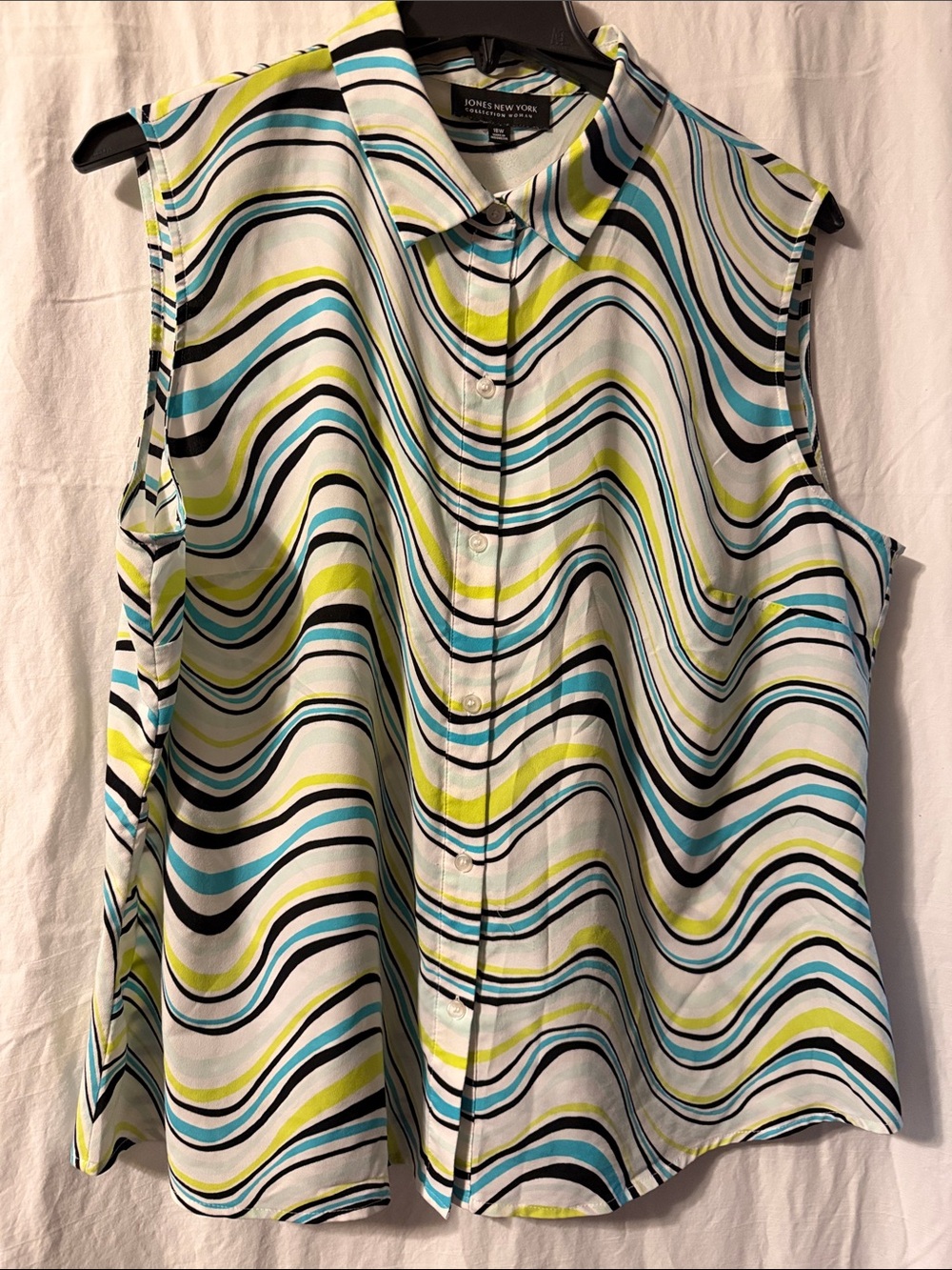 Sleeveless Wave-Print Blouse - Multicolor